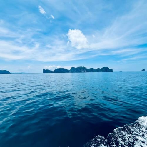 Pray Dive - Fun Diving Phi Phi Islands Phuket - High Resoluition 6