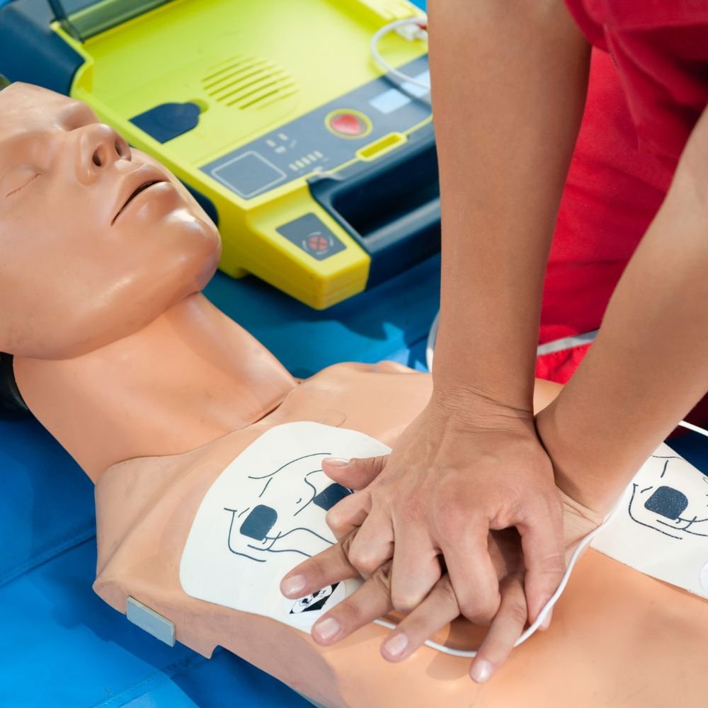Pray Dive _PADI Emergency First Response (EFR) Course - high resolution 1